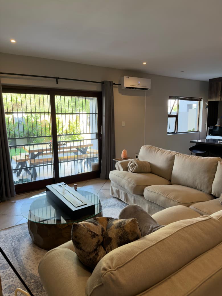 3 Bedroom Property for Sale in Gateway Manor North West